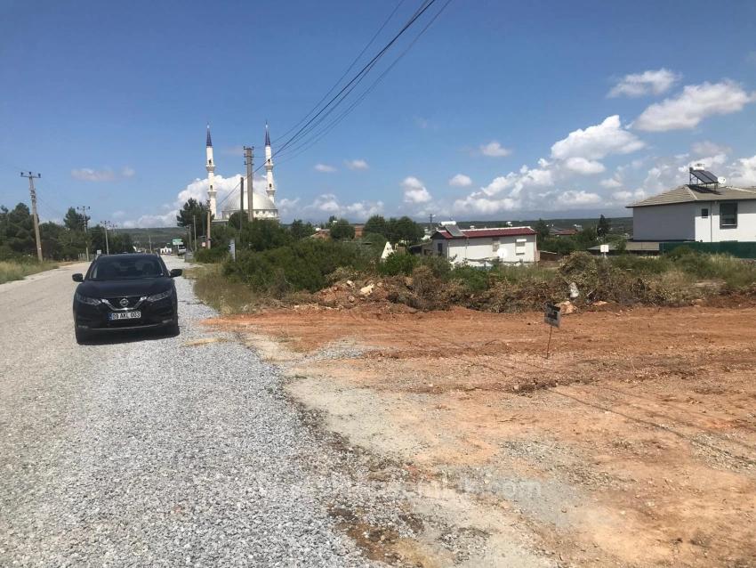 700M2 Villa + Commercial Zoned Land For Sale In Didim Yeşiltepe Site