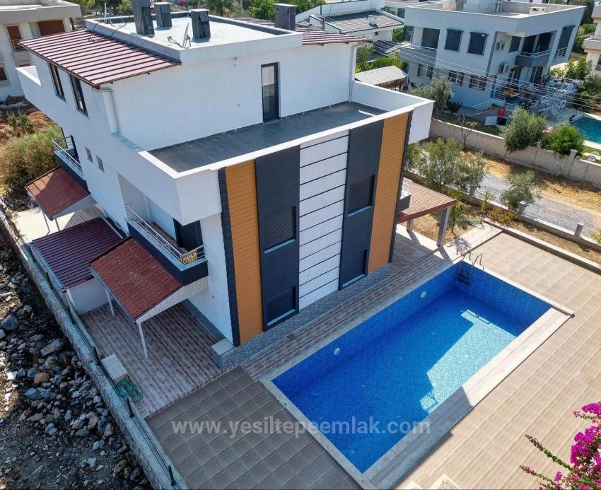 5+1 Twin Triplex Villa With Pool In Didim District, Aydın