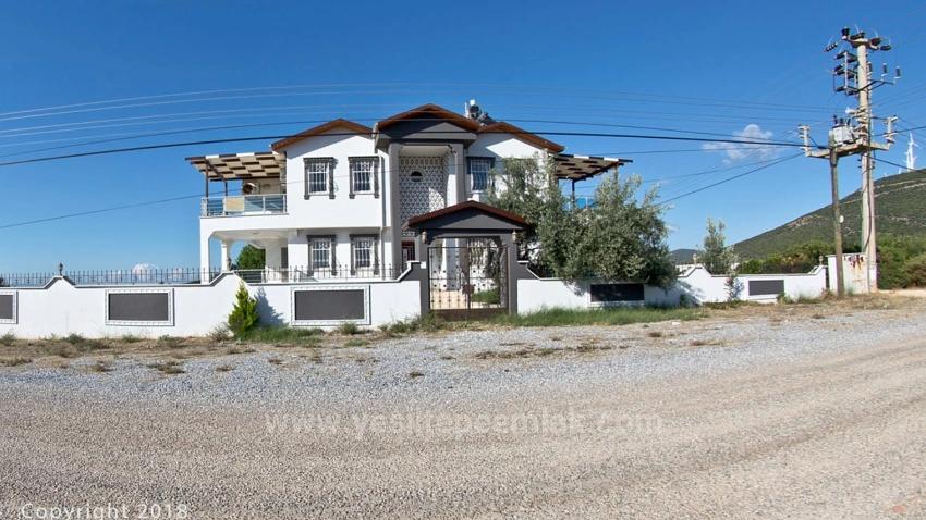 718 M2 Villa Zoned Land For Sale In Didim Yeşiltepe Site
