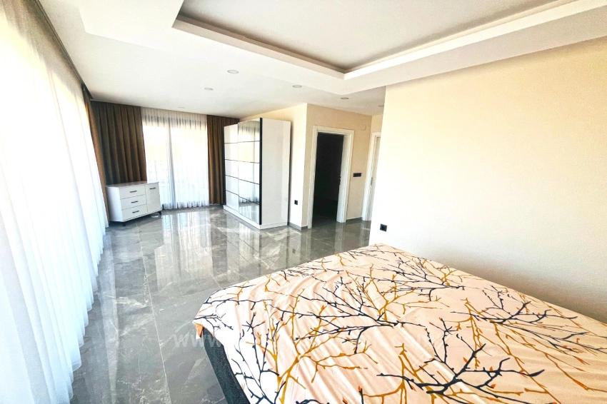 Villa For Sale In Didim Yeşiltepe Site, On A 700M2 Plot.