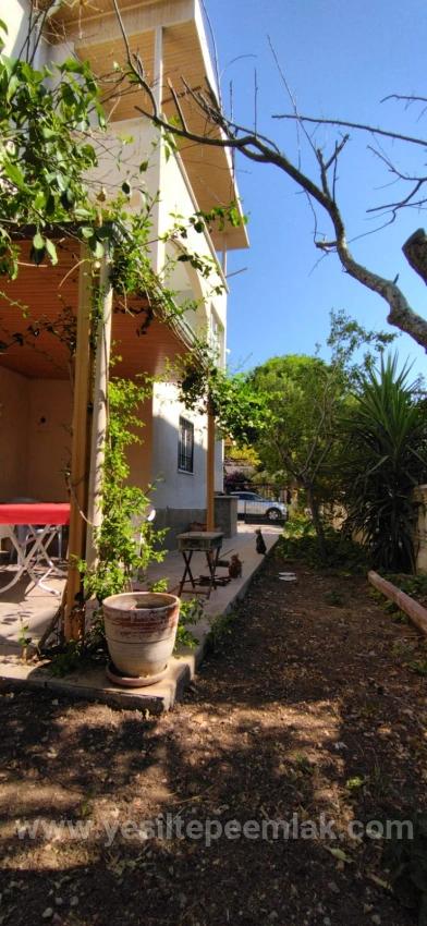 Didim Halley Sitesinde 4+1 Tripleks Bahcelı Villa