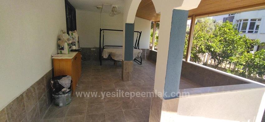 Didim Halley Sitesinde 4+1 Tripleks Bahcelı Villa