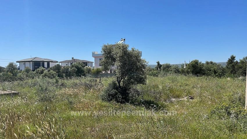 Didim Yeşiltepe Sitesinde Yatırımlık 700M2 Villa Arsası
