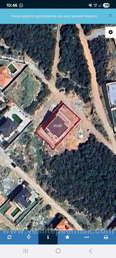 Didim Yeşiltepe Sitesinde 700M2 Arsa İçerısınde Satılık Villa